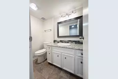 1477 Springrock Lane #12, Houston, TX 77055 - Photo 7