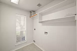 18403 Lost Maples Ct, Humble, TX 77346 - Photo 11