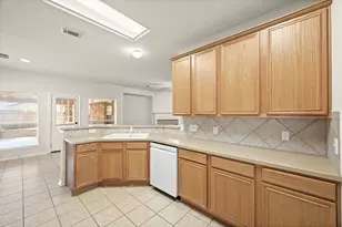 18403 Lost Maples Ct, Humble, TX 77346 - Photo 9