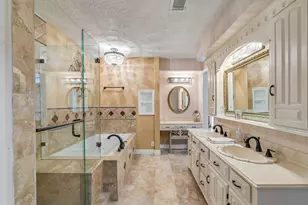 545 Robert E Lee Dr, Conroe, TX 77302 - Photo 31