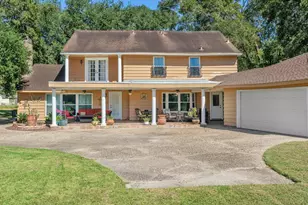 545 Robert E Lee Dr, Conroe, TX 77302 - Photo 41