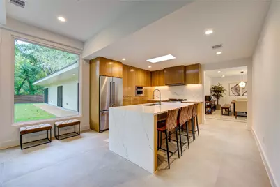 303 Isolde Drive, Houston, TX 77024 - Photo 7