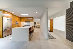 303 Isolde Dr, Houston, TX 77024 - Photo 15