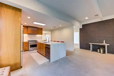 303 Isolde Drive, Houston, TX 77024 - Photo 9