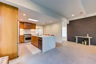 303 Isolde Dr, Houston, TX 77024 - Photo 9