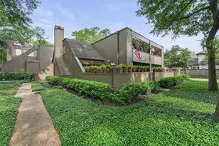 115 Litchfield Ln, Houston, TX 77024 - Photo 1