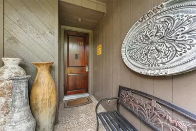 115 Litchfield Lane, Houston, TX 77024 - Photo 7