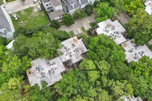 115 Litchfield Ln, Houston, TX 77024 - Photo 33