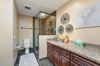 115 Litchfield Lane, Houston, TX 77024 - Photo 21