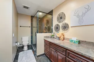 115 Litchfield Ln, Houston, TX 77024 - Photo 21