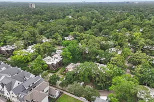 115 Litchfield Ln, Houston, TX 77024 - Photo 33