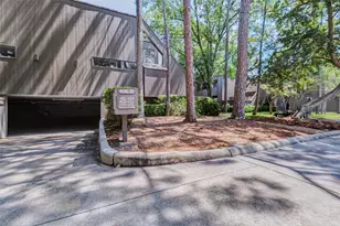 115 Litchfield Ln, Houston, TX 77024 - Photo 41