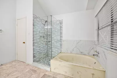 8043 Oceanside Drive, Houston, TX 77095 - Photo 21