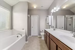 1310 Ainsley Way Dr, Pearland, TX 77581 - Photo 23