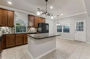 1310 Ainsley Way Dr, Pearland, TX 77581 - Photo 15