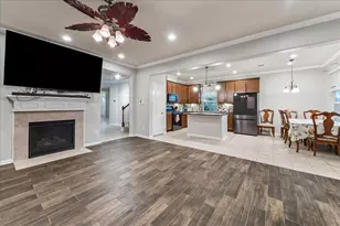 1310 Ainsley Way Dr, Pearland, TX 77581 - Photo 11