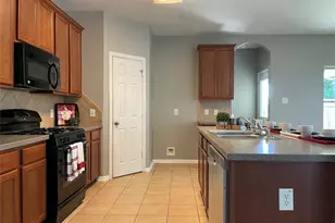 5426 Rio Dr, Baytown, TX 77521 - Photo 9