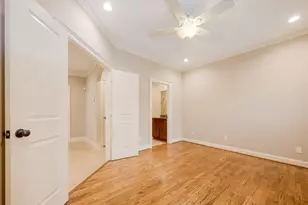 232 Detering St, Houston, TX 77007 - Photo 9