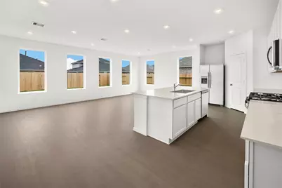 16068 Tallis Drive, Conroe, TX 77303 - Photo 11