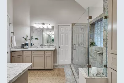 2312 Carriage Run E, Conroe, TX 77384 - Photo 19