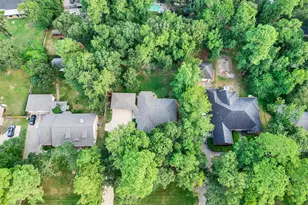 2312 Carriage Run E, Conroe, TX 77384 - Photo 43