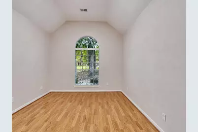 2312 Carriage Run E, Conroe, TX 77384 - Photo 31