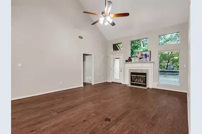 2312 Carriage Run E, Conroe, TX 77384 - Photo 15