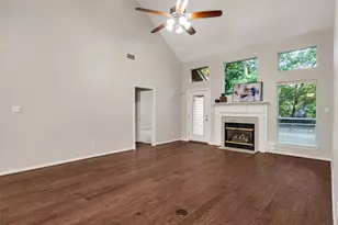 2312 Carriage Run E, Conroe, TX 77384 - Photo 15
