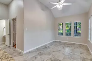 2312 Carriage Run E, Conroe, TX 77384 - Photo 29