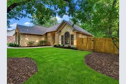 2312 Carriage Run E, Conroe, TX 77384 - Photo 5