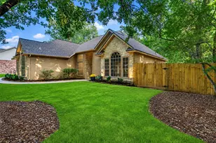 2312 Carriage Run E, Conroe, TX 77384 - Photo 5