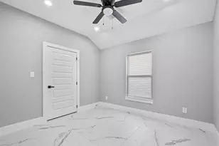 9114 Everglade Dr, Houston, TX 77078 - Photo 15