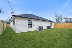9114 Everglade Dr, Houston, TX 77078 - Photo 17