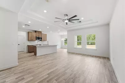 11909 Miller Circle, Conroe, TX 77302 - Photo 7