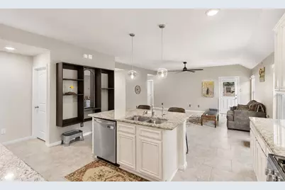 8435 Erasmus Landing Court, Houston, TX 77044 - Photo 19