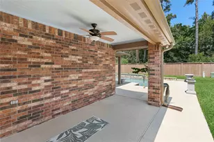 8435 Erasmus Landing Ct, Houston, TX 77044 - Photo 13