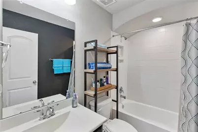8435 Erasmus Landing Court, Houston, TX 77044 - Photo 35