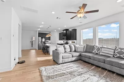 7831 Swooping Swallow Lane, Katy, TX 77493 - Photo 5