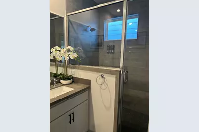 805 N Emile Sreet, Houston, TX 77020 - Photo 7