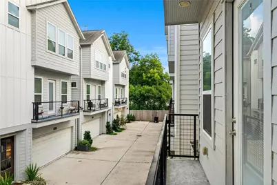 420 W 28th Street #D, Houston, TX 77008 - Photo 33