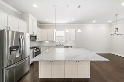 420 W 28th Street #D, Houston, TX 77008 - Photo 7