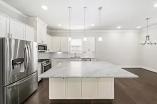 420 W 28th St, Houston, TX 77008 - Photo 7