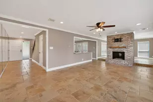 2810 Quail Hollow Dr, Missouri City, TX 77459 - Photo 9