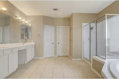 10006 Autumn Lake Trail, Pearland, TX 77584 - Photo 19