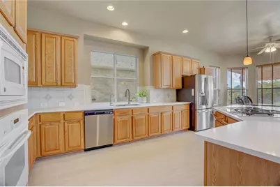 10006 Autumn Lake Trail, Pearland, TX 77584 - Photo 9