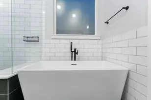 113 Coronado St, Houston, TX 77009 - Photo 27