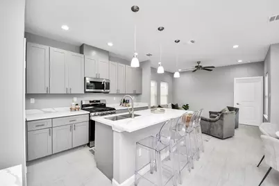 4013 Elmwood Street, Houston, TX 77051 - Photo 7