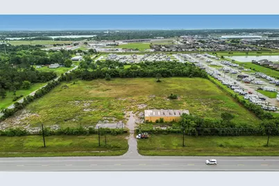 4011 Fm 2004 Road, La Marque, TX 77568 - Photo 3