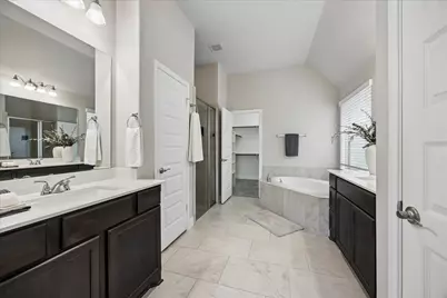 13833 Arbor Meadows Lane, Pearland, TX 77584 - Photo 15