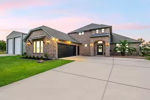 11834 Bisonte St, Needville, TX 77461 - Photo 1